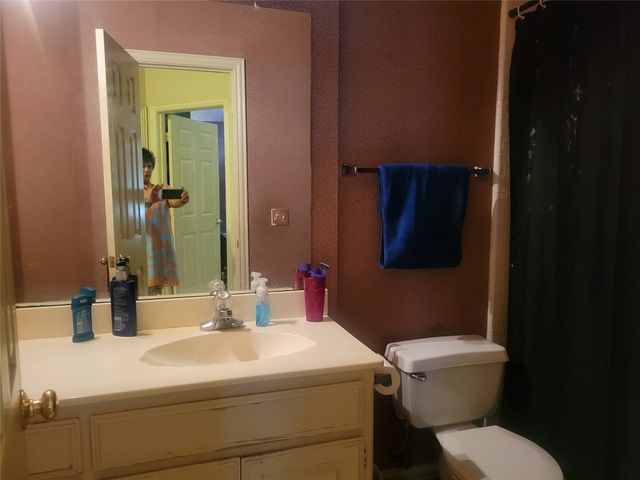 1817 Parkwood Drive, Grapevine, TX 76051