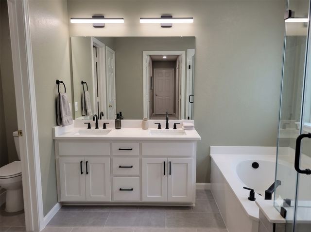 1817 Parkwood Drive, Grapevine, TX 76051