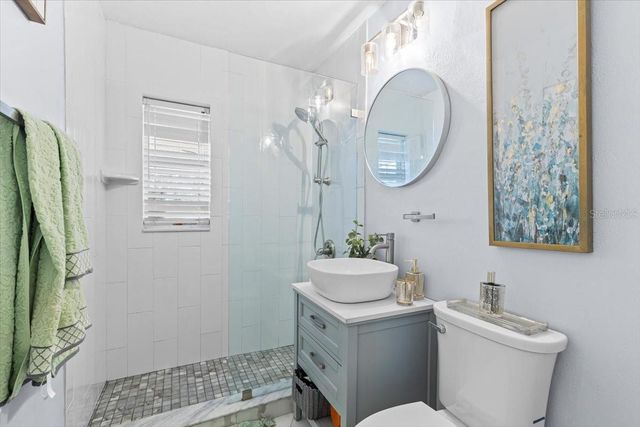 4106 W BAY VIEW AVENUE, Tampa, FL 33611