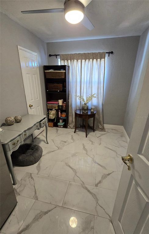 Image 24 of property listing at 4106 W BAY VIEW AVENUE, Tampa, FL 33611