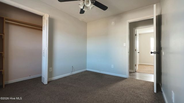 128 Daphne Drive, Hubert, NC 28539