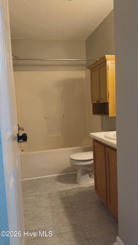 128 Daphne Drive, Hubert, NC 28539