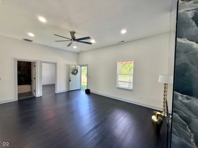 3251 Sutherland Avenue, Indianapolis, IN 46205
