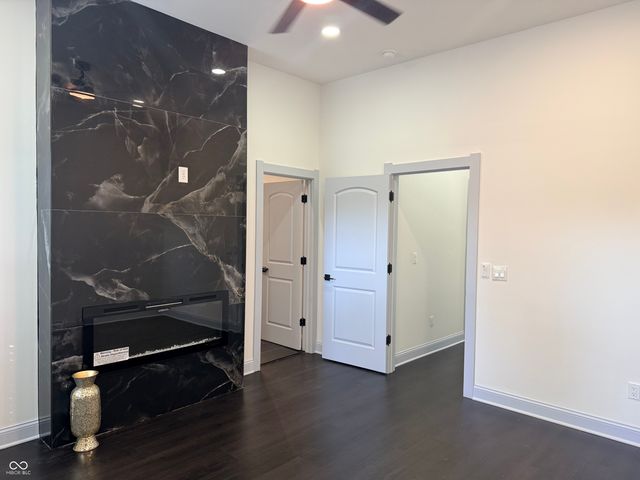 3251 Sutherland Avenue, Indianapolis, IN 46205