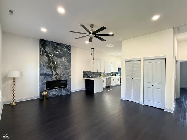 3251 Sutherland Avenue, Indianapolis, IN 46205