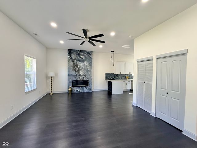 3251 Sutherland Avenue, Indianapolis, IN 46205