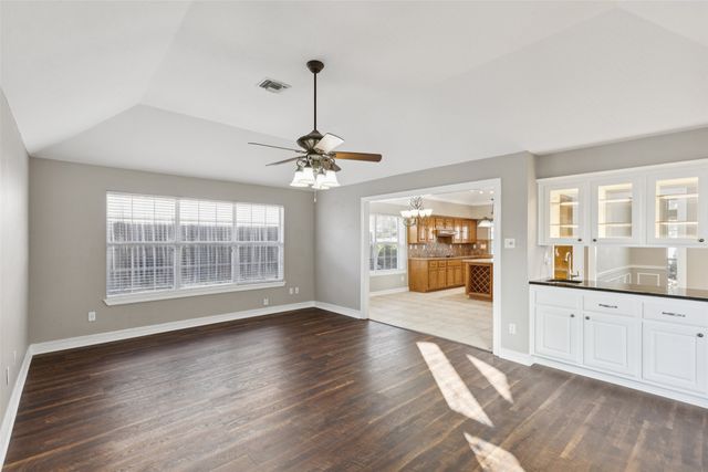 8036 Sunscape Lane, Fort Worth, TX 76123