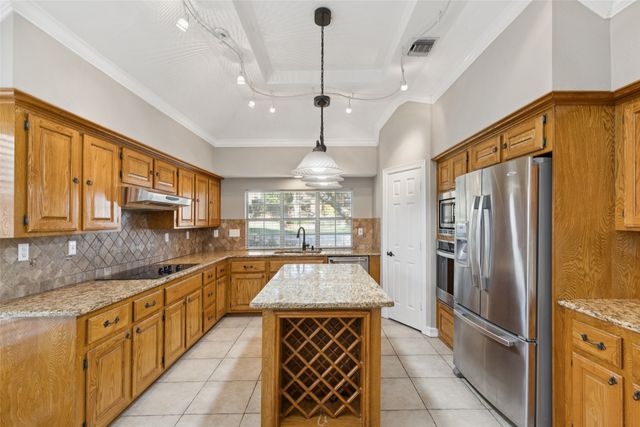 8036 Sunscape Lane, Fort Worth, TX 76123