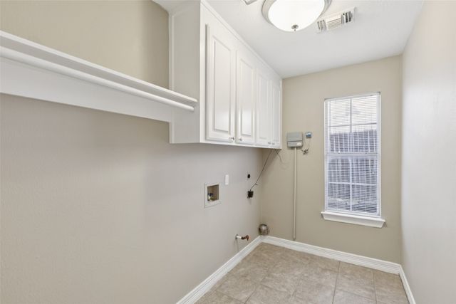 8036 Sunscape Lane, Fort Worth, TX 76123