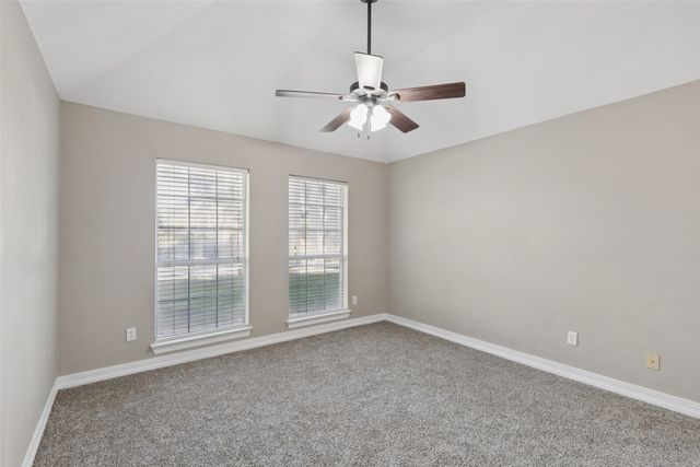 8036 Sunscape Lane, Fort Worth, TX 76123