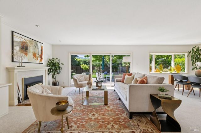 85 Berens Dr, Kentfield, CA 94904