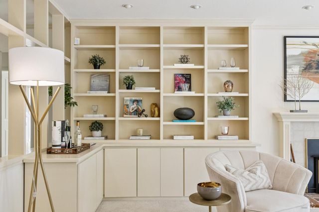 85 Berens Dr, Kentfield, CA 94904