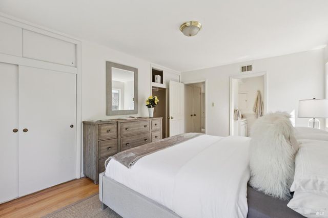 85 Berens Dr, Kentfield, CA 94904