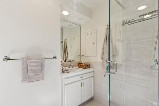 85 Berens Dr, Kentfield, CA 94904