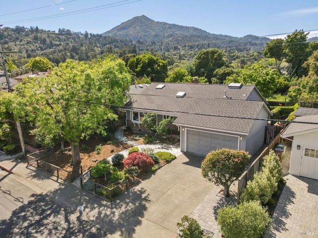85 Berens Dr, Kentfield, CA 94904