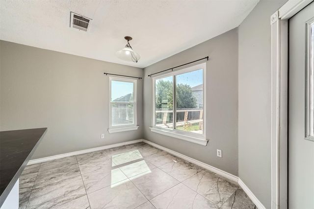 2002 Carriage Club DR, Cedar Park, TX 78613