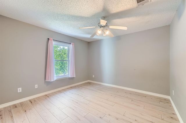 2002 Carriage Club DR, Cedar Park, TX 78613