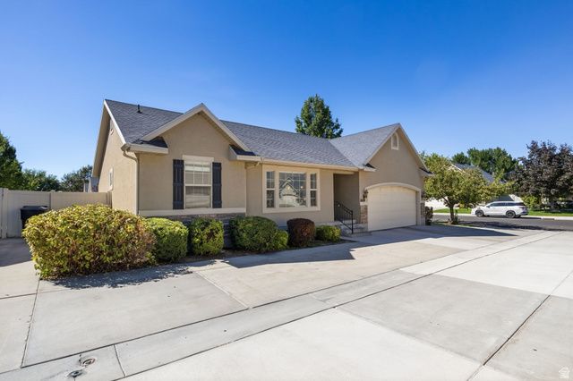 1689 W CADBURY LN, Springville, UT 84663