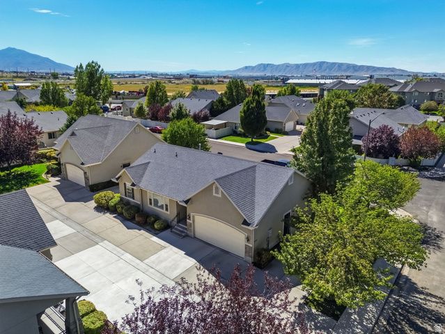 1689 W CADBURY LN, Springville, UT 84663