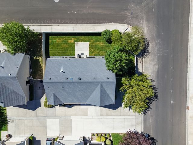 1689 W CADBURY LN, Springville, UT 84663