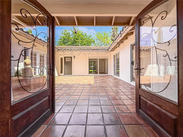 31735 Bainbrook Court, Westlake Village, CA 91361