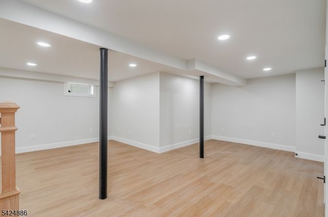 148 Hansbury Ave, Newark City, NJ 07112