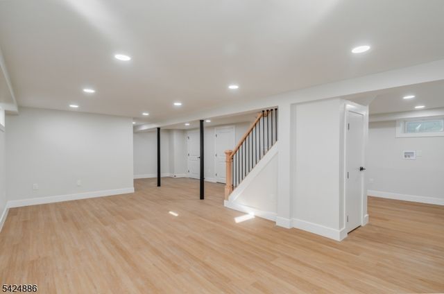 148 Hansbury Ave, Newark City, NJ 07112