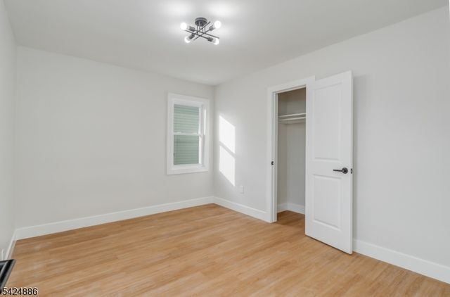 148 Hansbury Ave, Newark City, NJ 07112