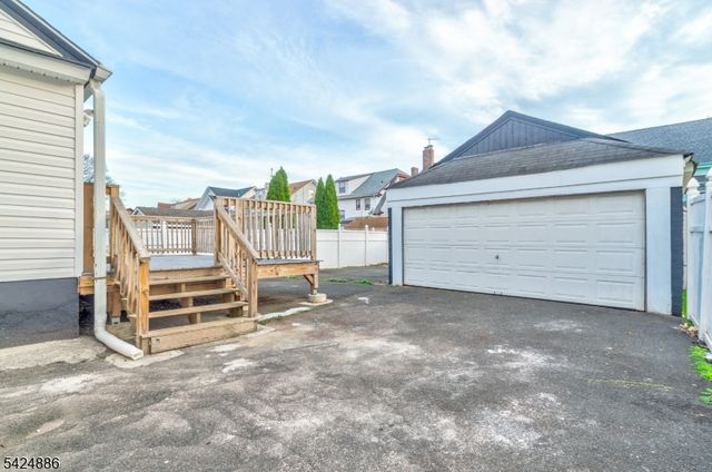 148 Hansbury Ave, Newark City, NJ 07112