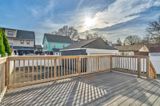 148 Hansbury Ave, Newark City, NJ 07112