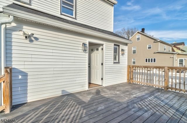 148 Hansbury Ave, Newark City, NJ 07112