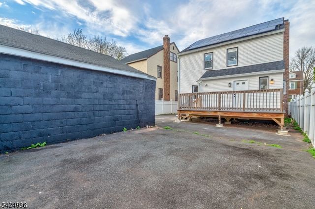 148 Hansbury Ave, Newark City, NJ 07112