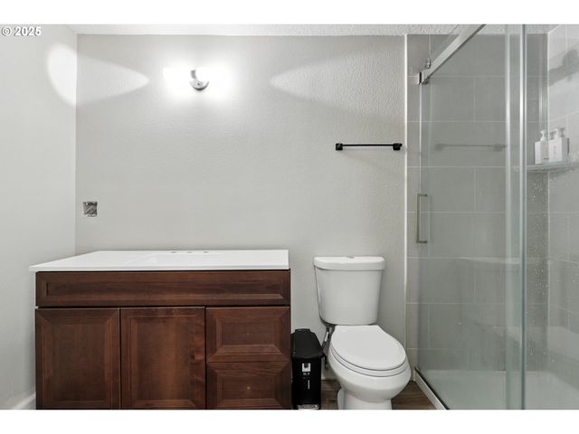 22404 Ne DOLE VALLEY Rd, Yacolt, WA 98675