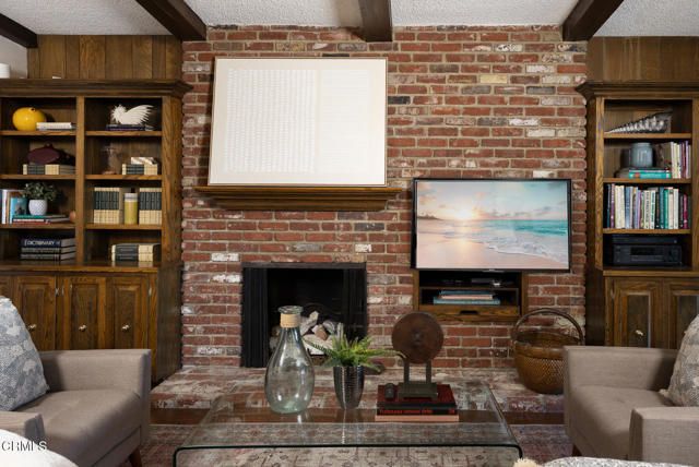 1324 El Vago Street, La Canada Flintridge, CA 91011