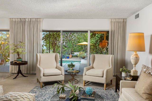 1324 El Vago Street, La Canada Flintridge, CA 91011