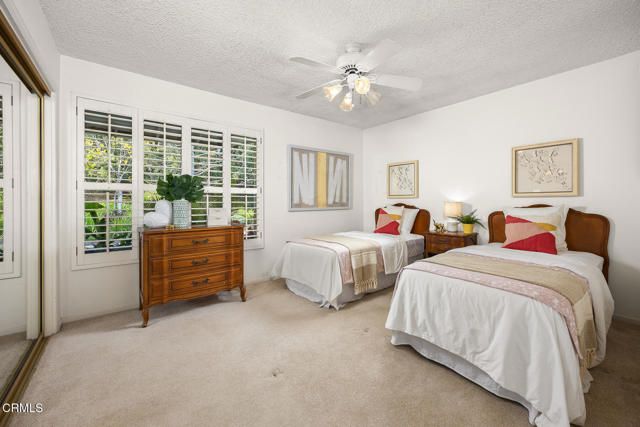 1324 El Vago Street, La Canada Flintridge, CA 91011