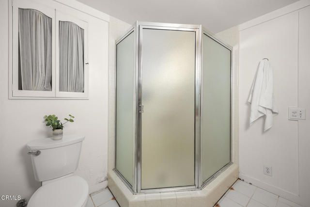 1324 El Vago Street, La Canada Flintridge, CA 91011