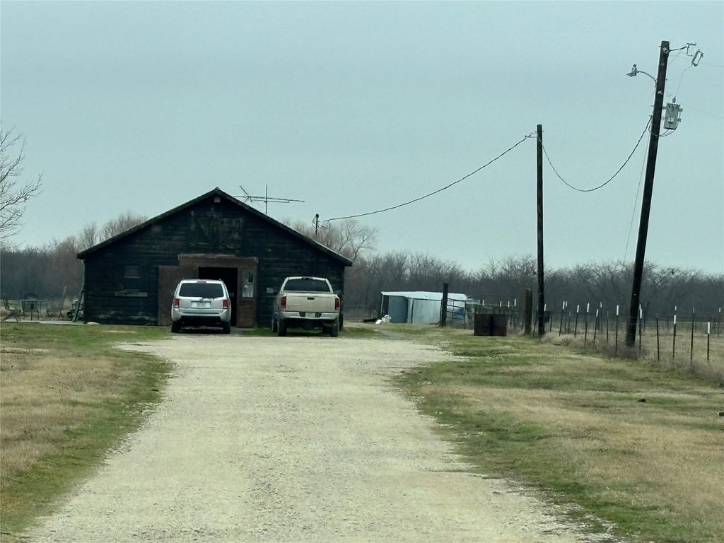 344 Stiff Chapel Road, Gunter, TX 75058