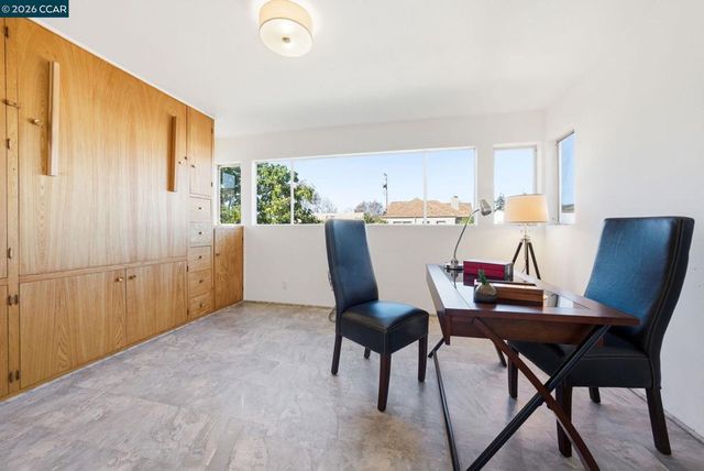 576 576 Begier Ave, San Leandro, CA 94577