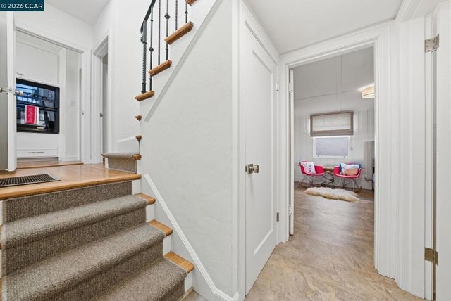 576 576 Begier Ave, San Leandro, CA 94577