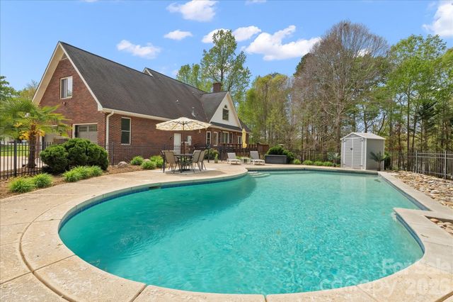 5911 Mundy Road, Denver, NC 28037