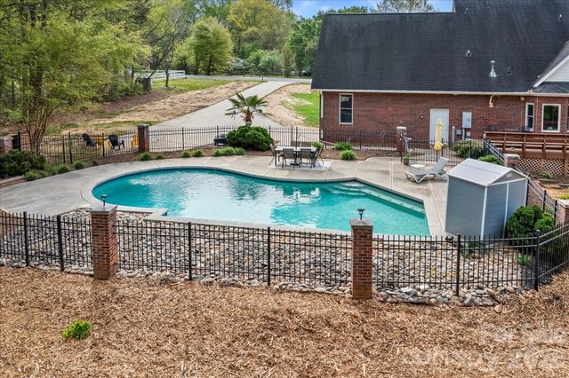 5911 Mundy Road, Denver, NC 28037