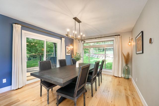 4774 Oak Way, Eagan, MN 55122