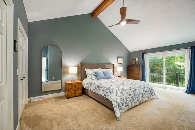 4774 Oak Way, Eagan, MN 55122
