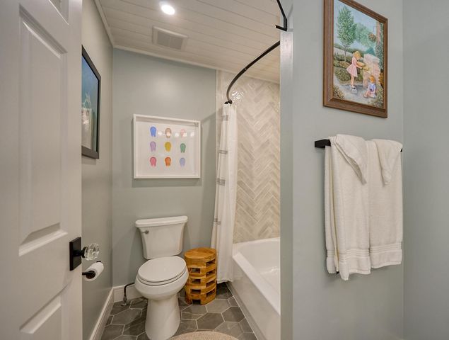 4774 Oak Way, Eagan, MN 55122