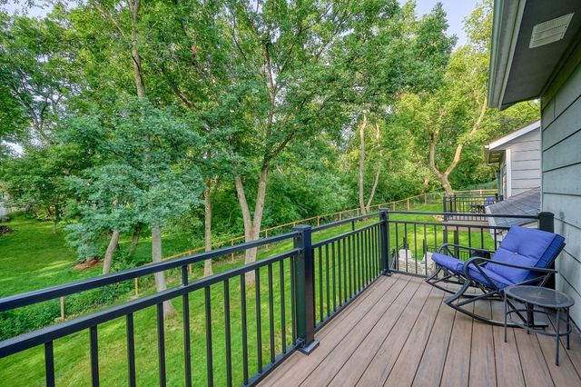 4774 Oak Way, Eagan, MN 55122