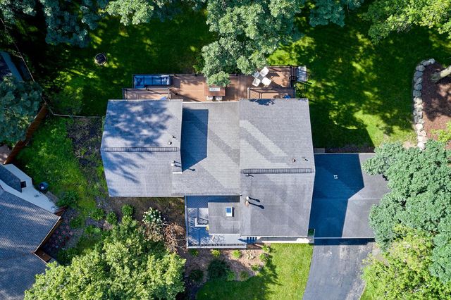 4774 Oak Way, Eagan, MN 55122