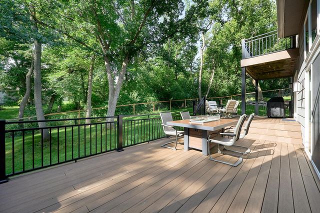 4774 Oak Way, Eagan, MN 55122
