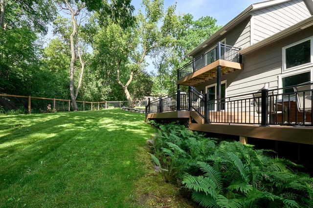 4774 Oak Way, Eagan, MN 55122