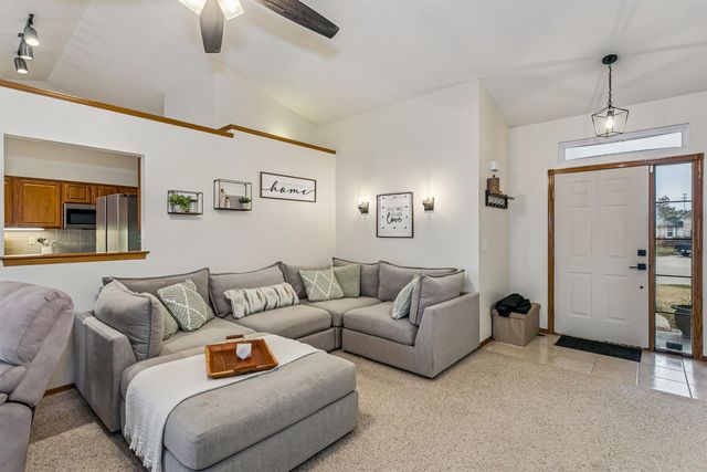 12021 E Laguna Ct, Wichita, KS 67207